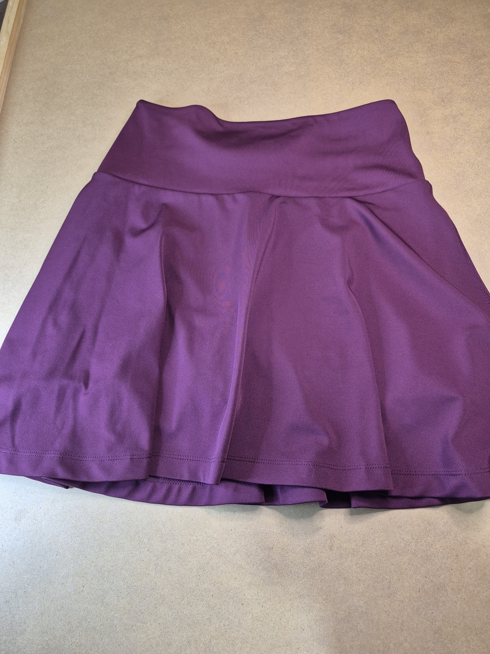 Lou & Grey Plum Active Skort